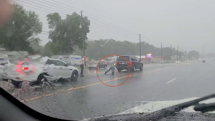 traffic stop with twerking man