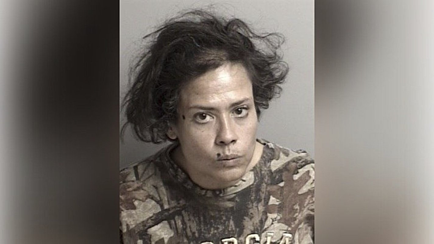 Police mugshot of 53-year-old Jennifer Walker who licked $1,800 worth of groceries at a Safeway in Northern California