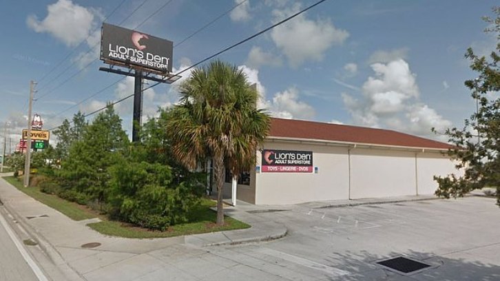 Lion's Den Adult Superstore on Okeechobee Rd, Fort Pierce