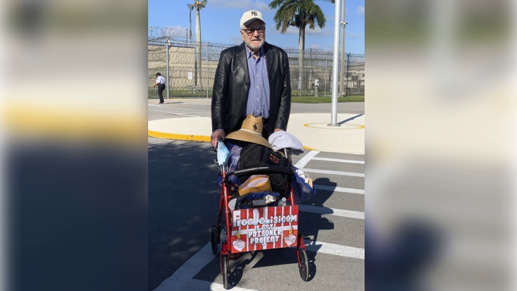 Richard DeLisi walks out of prison after serving more than 30 years for a nonviolent cannabis conviction