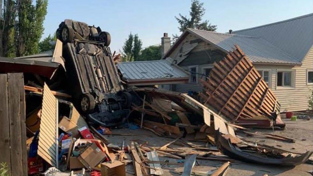 destruction at the home of Loudon's estranged wife including a flipped over car