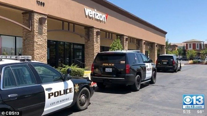 police cars outside the Verizon store in Roseville